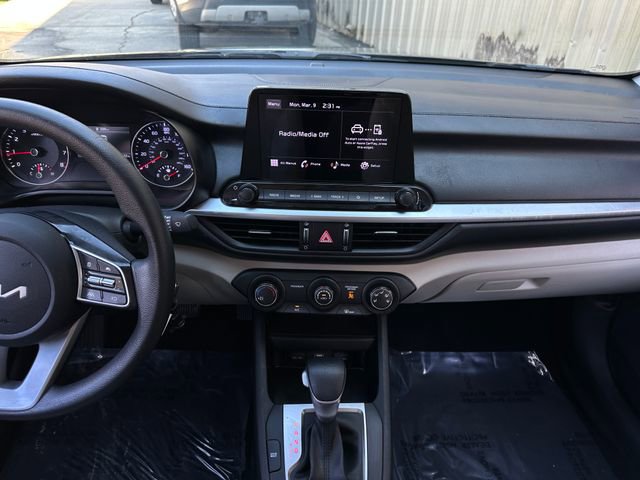 Used 2023 Kia Forte LXS w/ LXS Technology Package image 15
