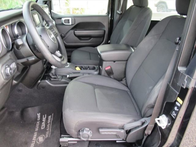 Used 2021 Jeep Wrangler Sport image 14