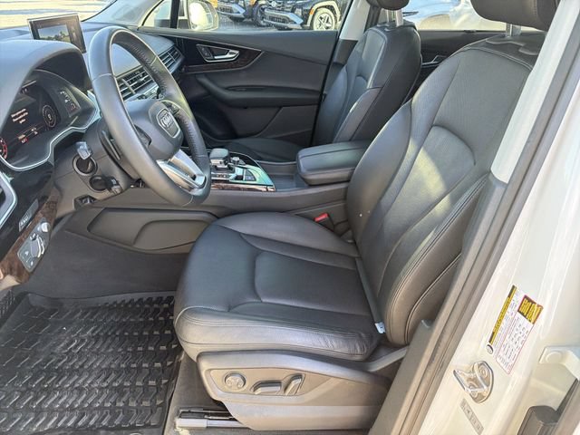 Used 2018 Audi Q7 3.0T Prestige w/ Prestige Package AWD/4WD image 11