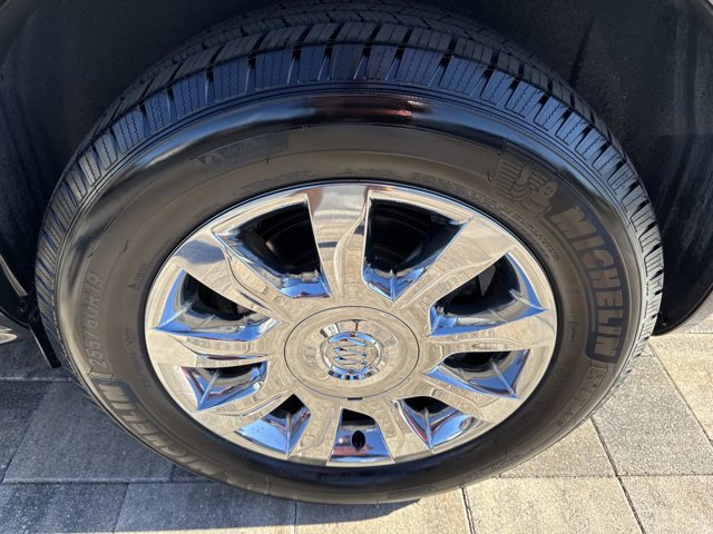 Used 2017 Buick Enclave Premium image 35