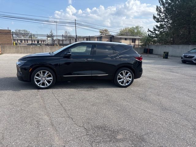 Used 2019 Chevrolet Blazer Premier w/ Sun and Wheels Package AWD/4WD image 5
