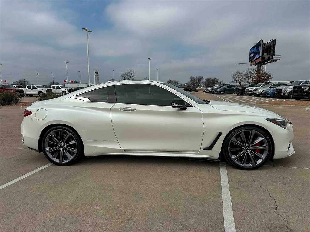 Used 2022 INFINITI Q60 Red Sport 400 w/ Carbon Fiber Package image 2