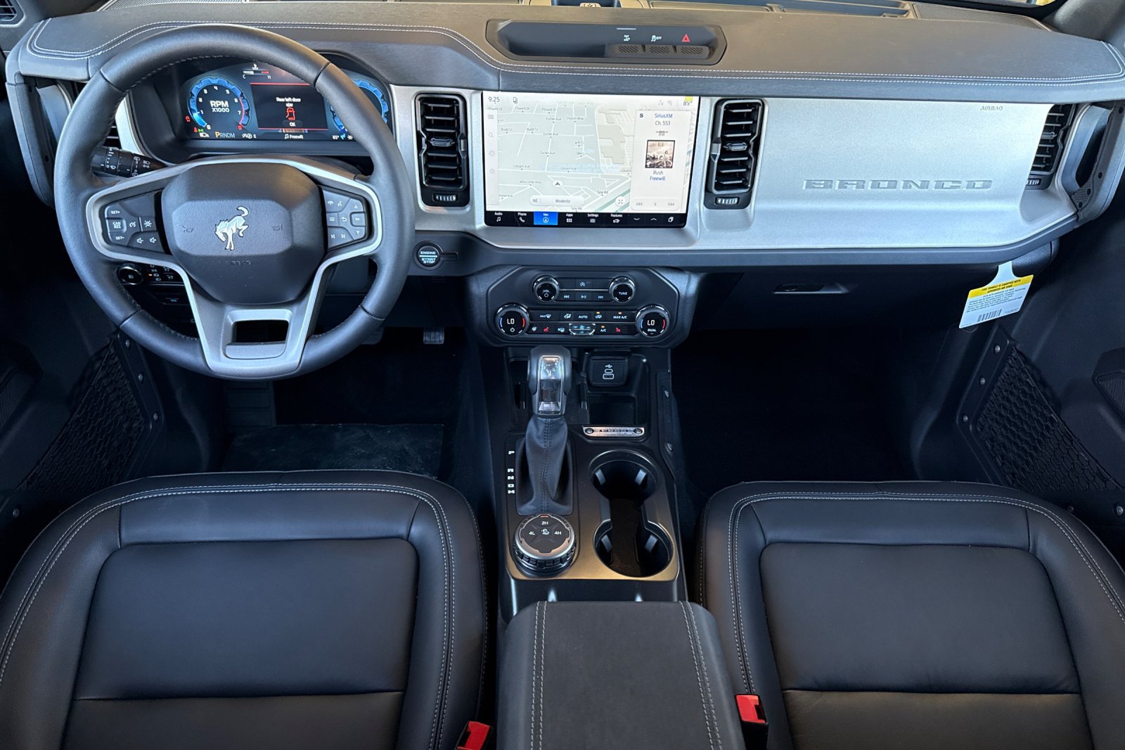 New 2026 Ford Bronco Outer Banks AWD/4WD image 13