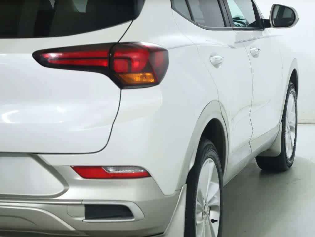 Used 2020 Buick Encore GX Preferred w/ Cold Weather Comfort Package AWD/4WD image 44