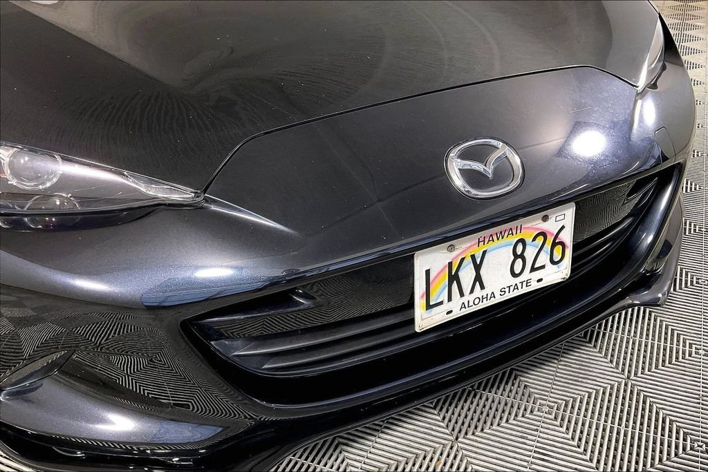 Used 2020 MAZDA MX-5 Miata RF Club RWD image 27