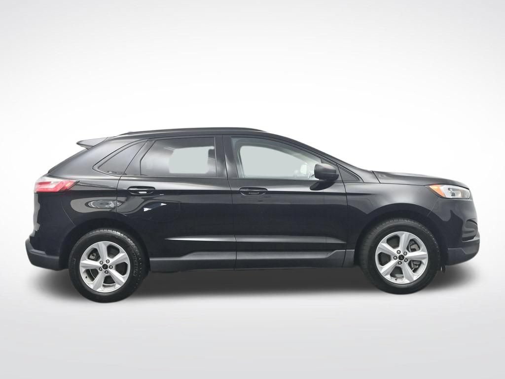 Used 2023 Ford Edge SE AWD/4WD image 4