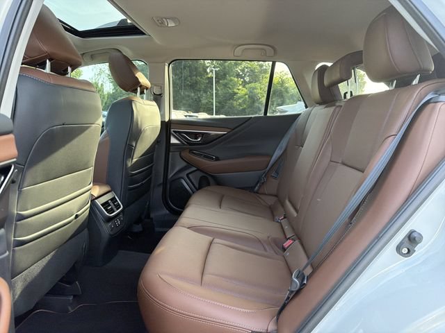 Used 2025 Subaru Outback Touring XT AWD/4WD image 13