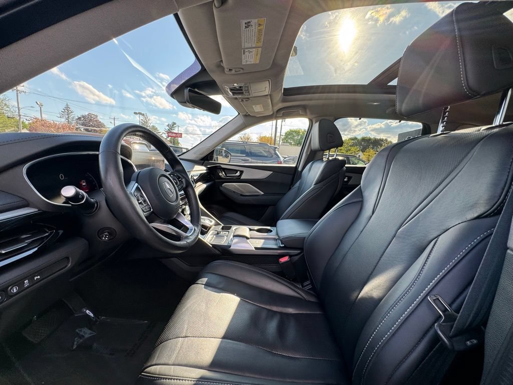 Used 2023 Acura MDX w/ Technology Package AWD/4WD image 22