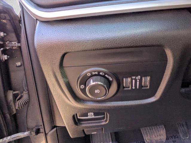 Used 2022 Jeep Grand Cherokee L Limited image 20