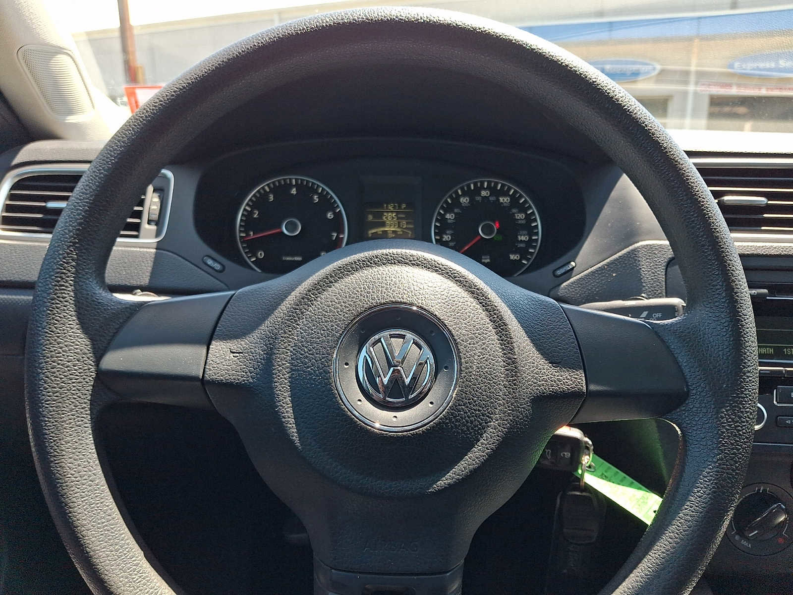 Used 2014 Volkswagen Jetta SE FWD image 18