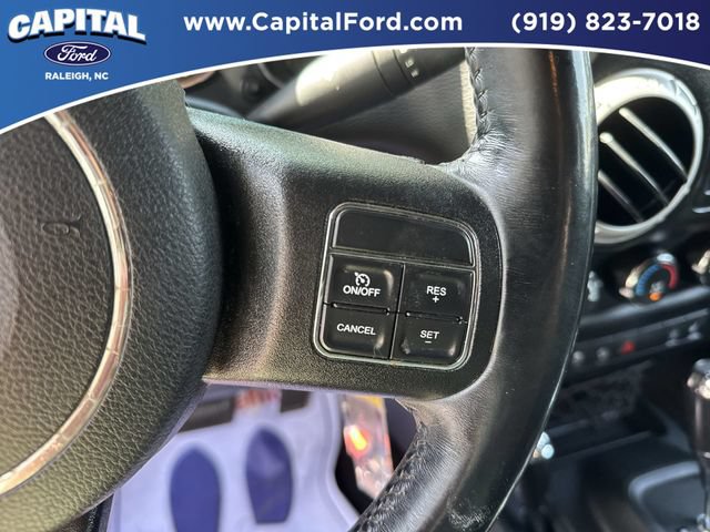 Used 2017 Jeep Wrangler Unlimited Sahara w/ Connectivity Group AWD/4WD image 23