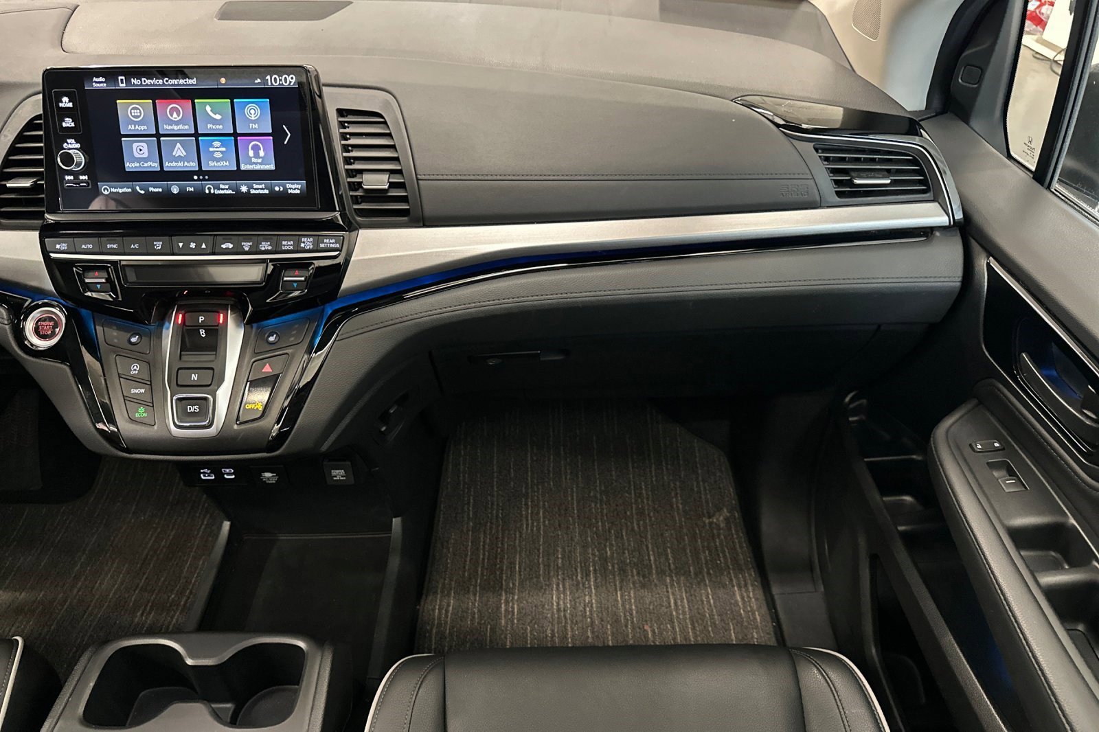 Used 2025 Honda Odyssey Touring image 28