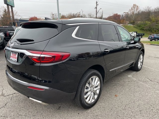 Used 2020 Buick Enclave Essence image 6