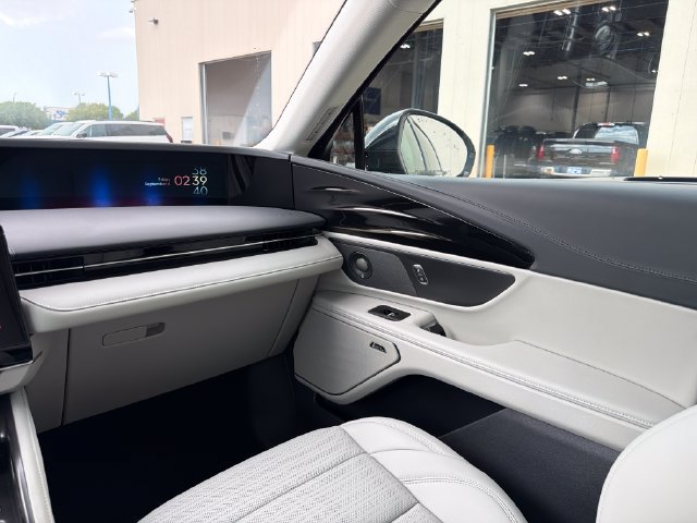 New 2026 Lincoln Nautilus Reserve w/ Jet Appearance Package AWD/4WD image 19