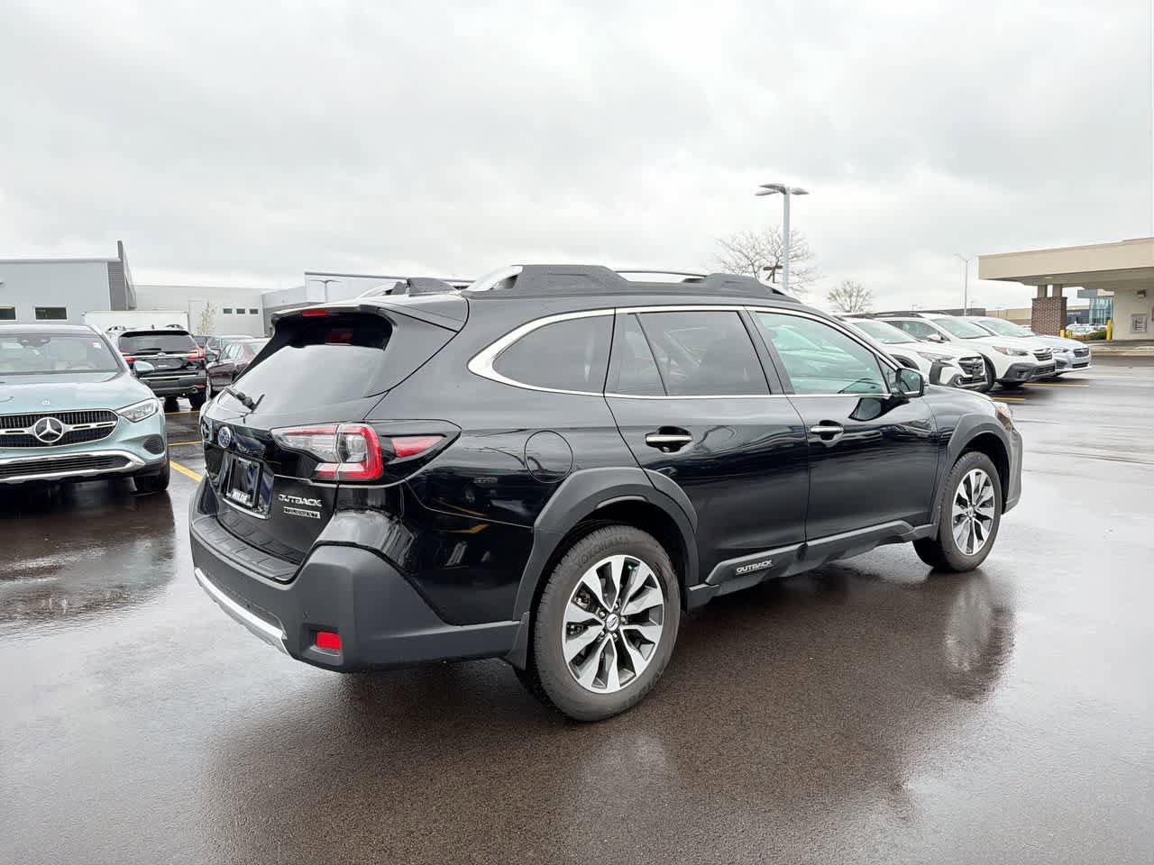 Certified 2025 Subaru Outback Touring XT w/ Popular Package #2 AWD/4WD image 13