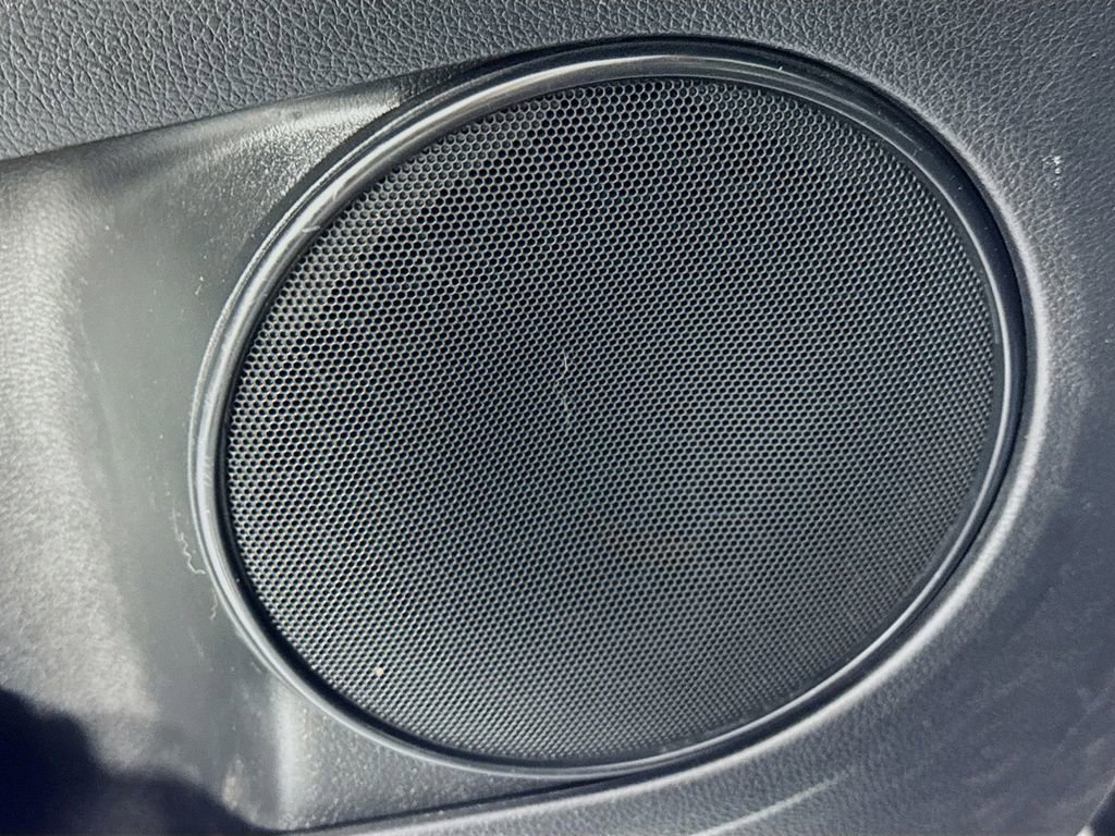 Used 2017 Honda HR-V LX image 23