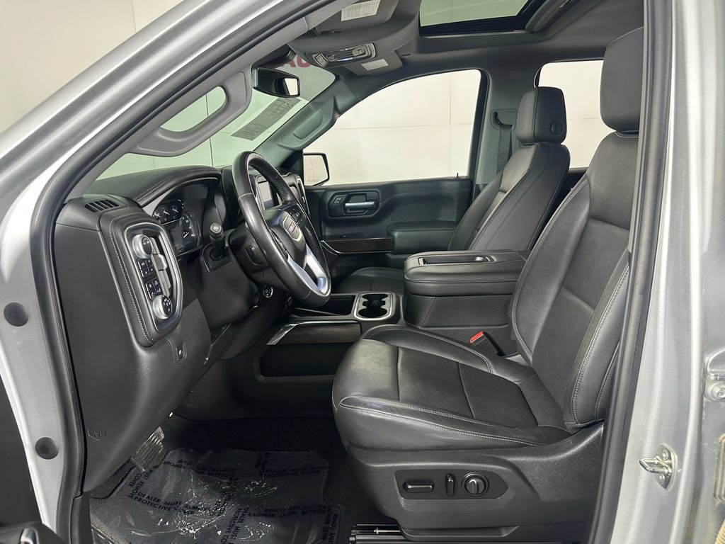 Used 2020 GMC Sierra 1500 SLT w/ SLT Premium Plus Package AWD/4WD image 16