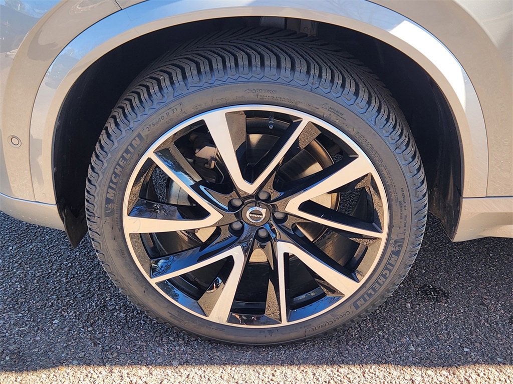 Used 2023 Volvo XC90 B6 Plus w/ Protection Package Premier image 27