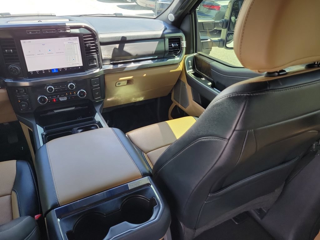 Used 2024 Ford F250 Lariat w/ Lariat Ultimate Package AWD/4WD image 25