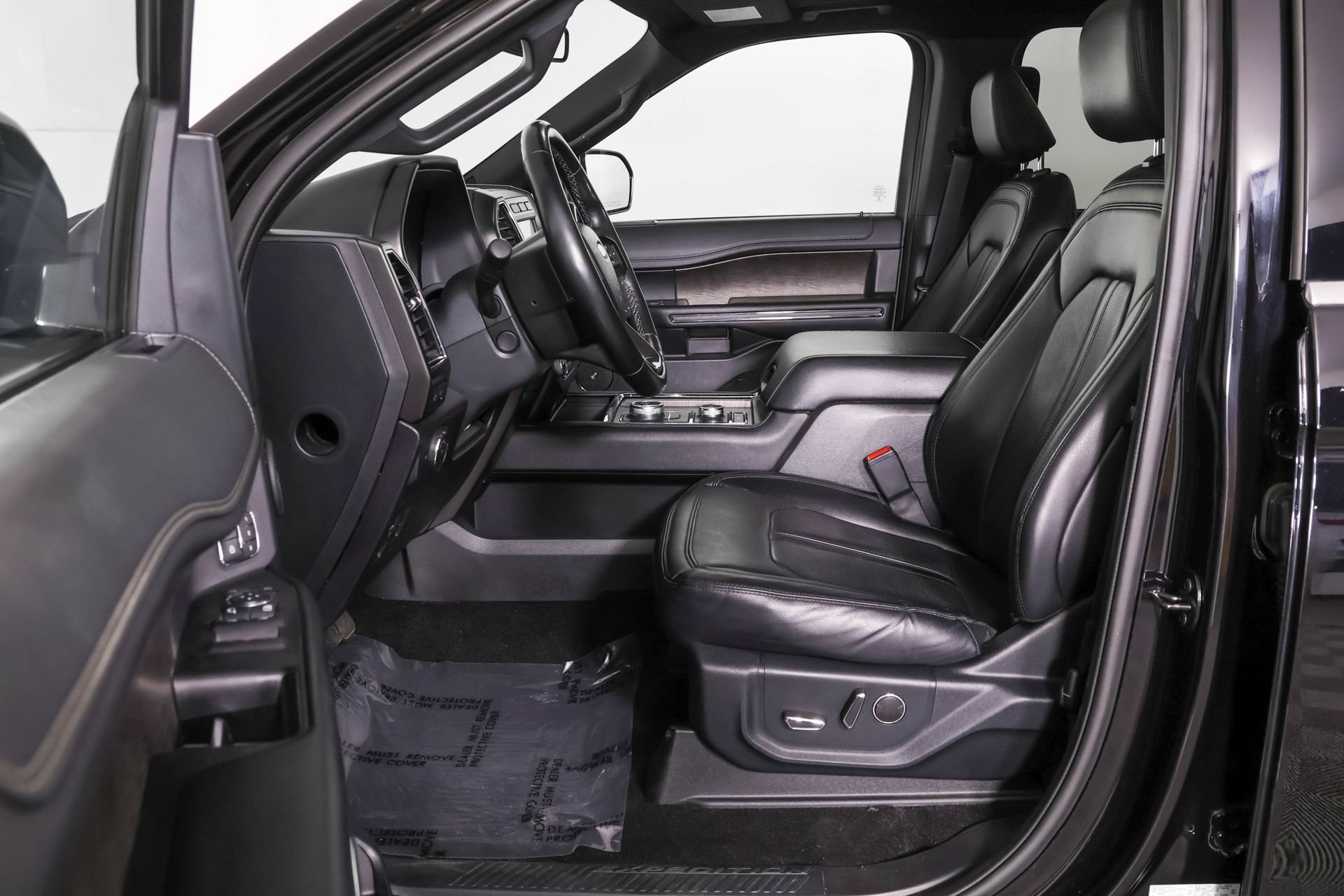 Used 2021 Ford Expedition Limited AWD/4WD image 7