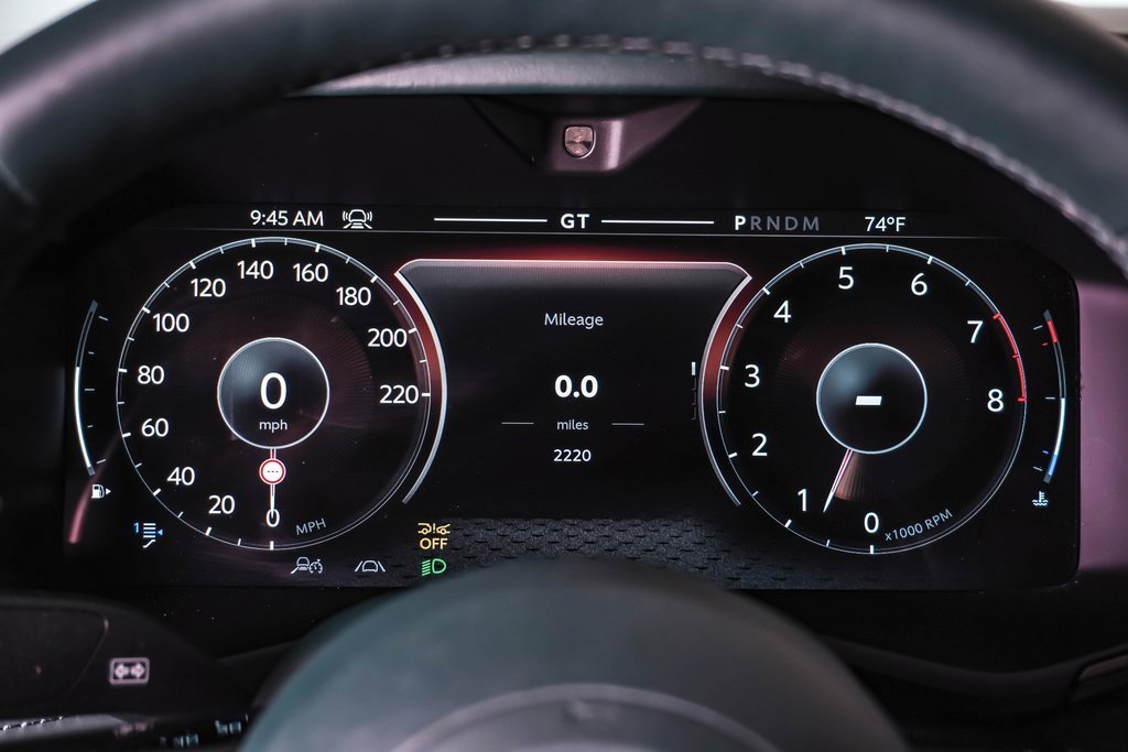 Used 2025 Aston Martin DBX 707 image 23