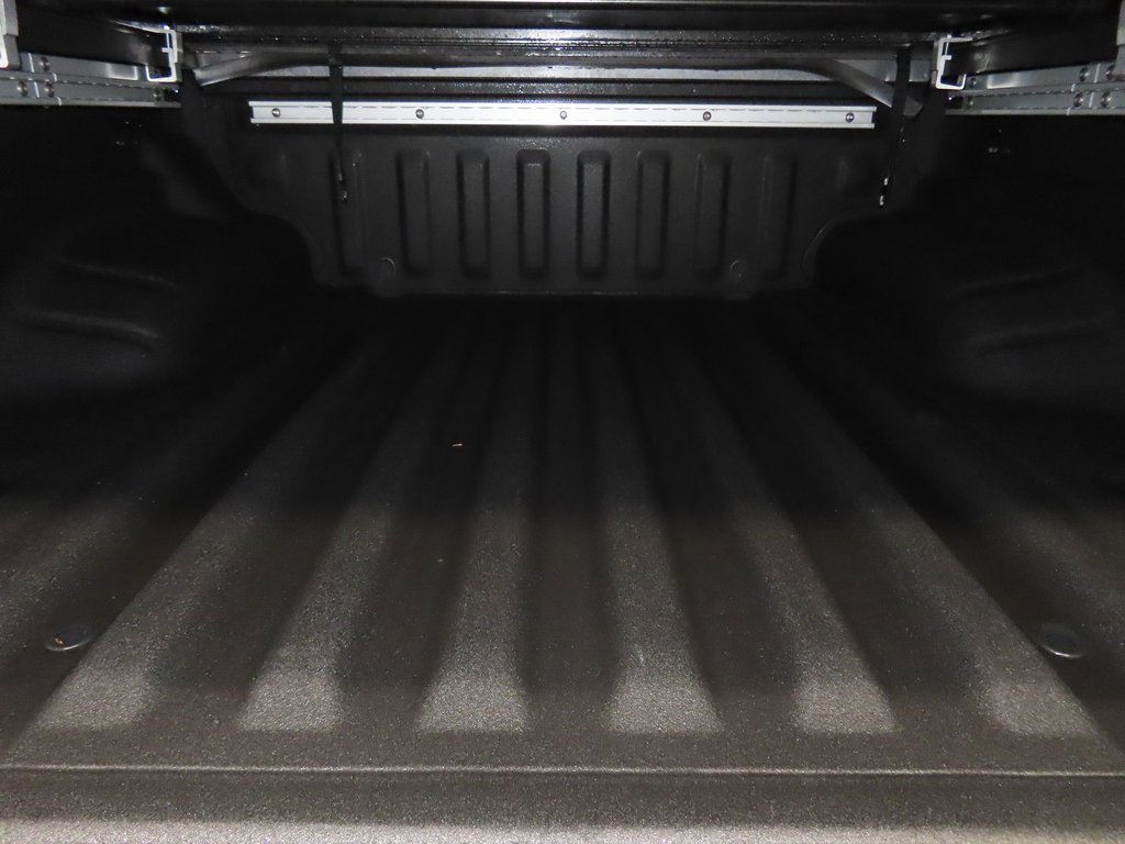 Used 2023 Nissan Frontier PRO-4X image 36