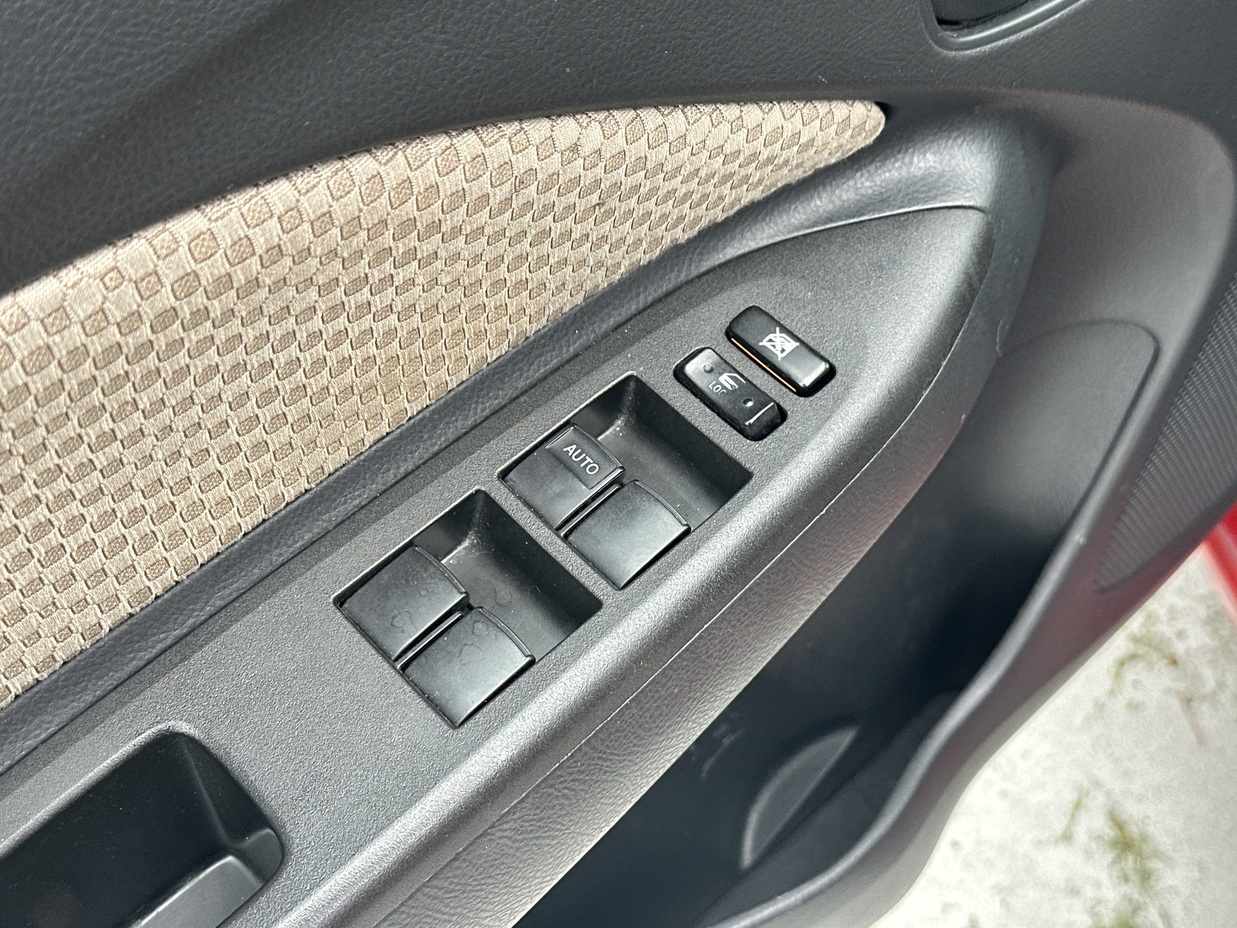 Used 2008 Toyota Yaris Sedan FWD image 15