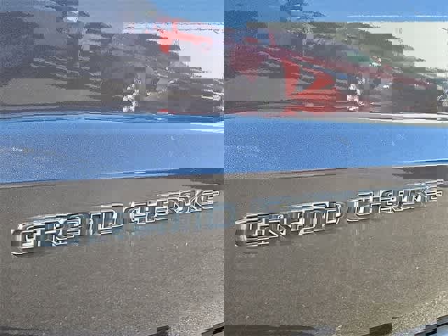 Used 2019 Jeep Grand Cherokee Limited image 38