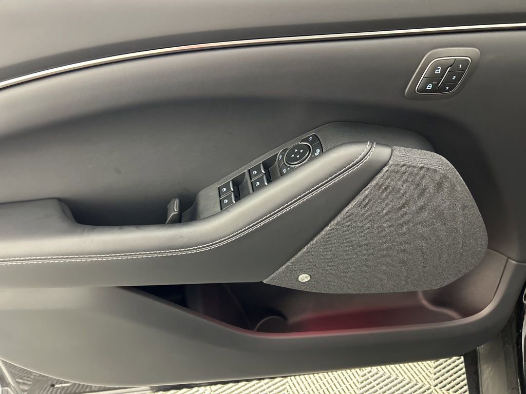 New 2026 Ford Mustang Mach-E Premium image 8