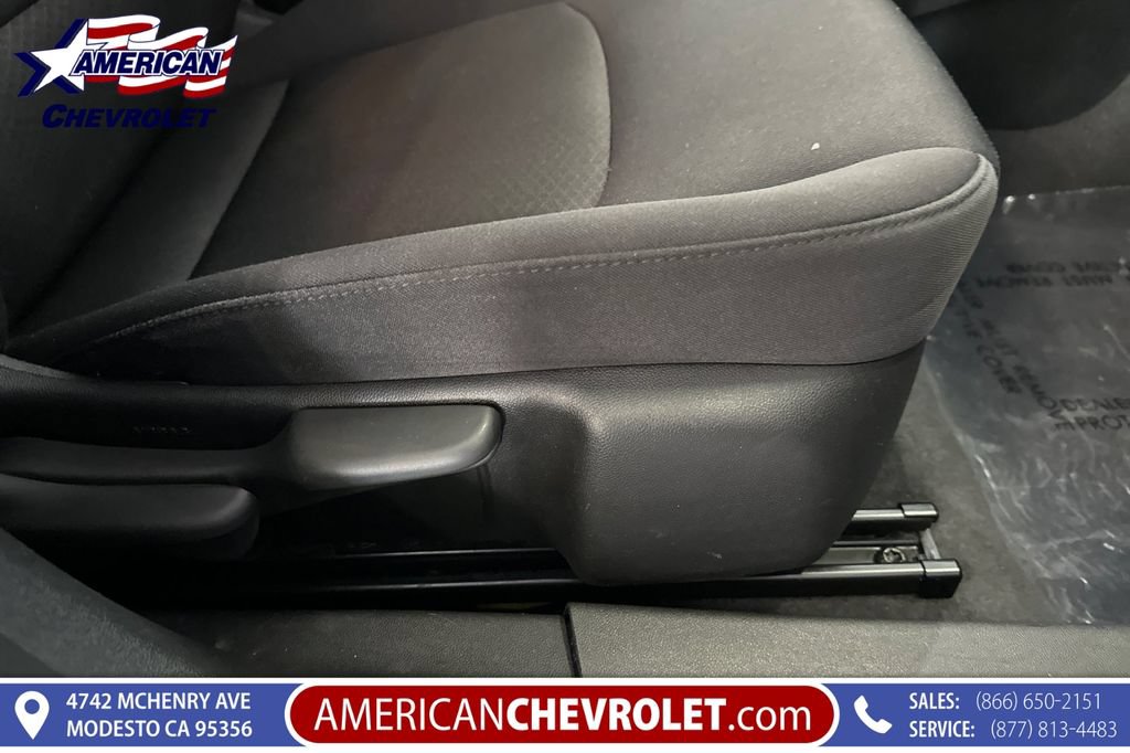 Used 2023 Chevrolet Malibu LT FWD image 24