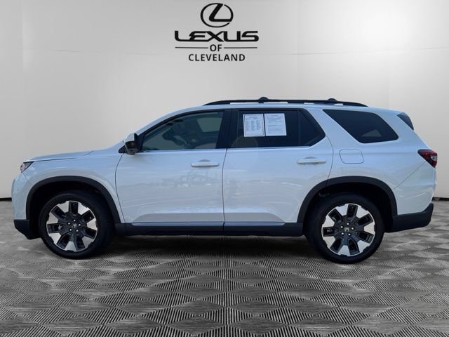 Used 2026 Honda Pilot Elite image 3