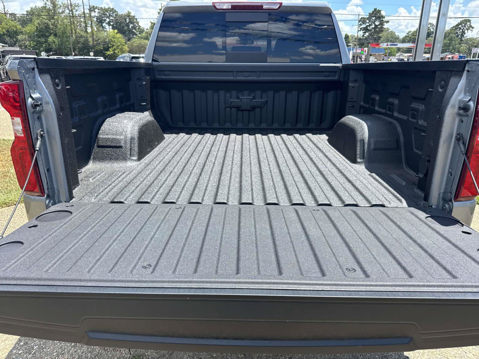 New 2026 Chevrolet Silverado 1500 RST w/ RST All Star Premium Package AWD/4WD image 7