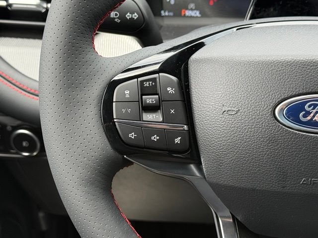 New 2026 Ford Explorer ST-Line AWD/4WD image 9
