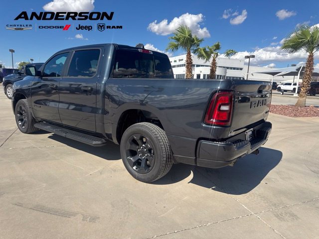 New 2026 RAM 1500 Express AWD/4WD image 3