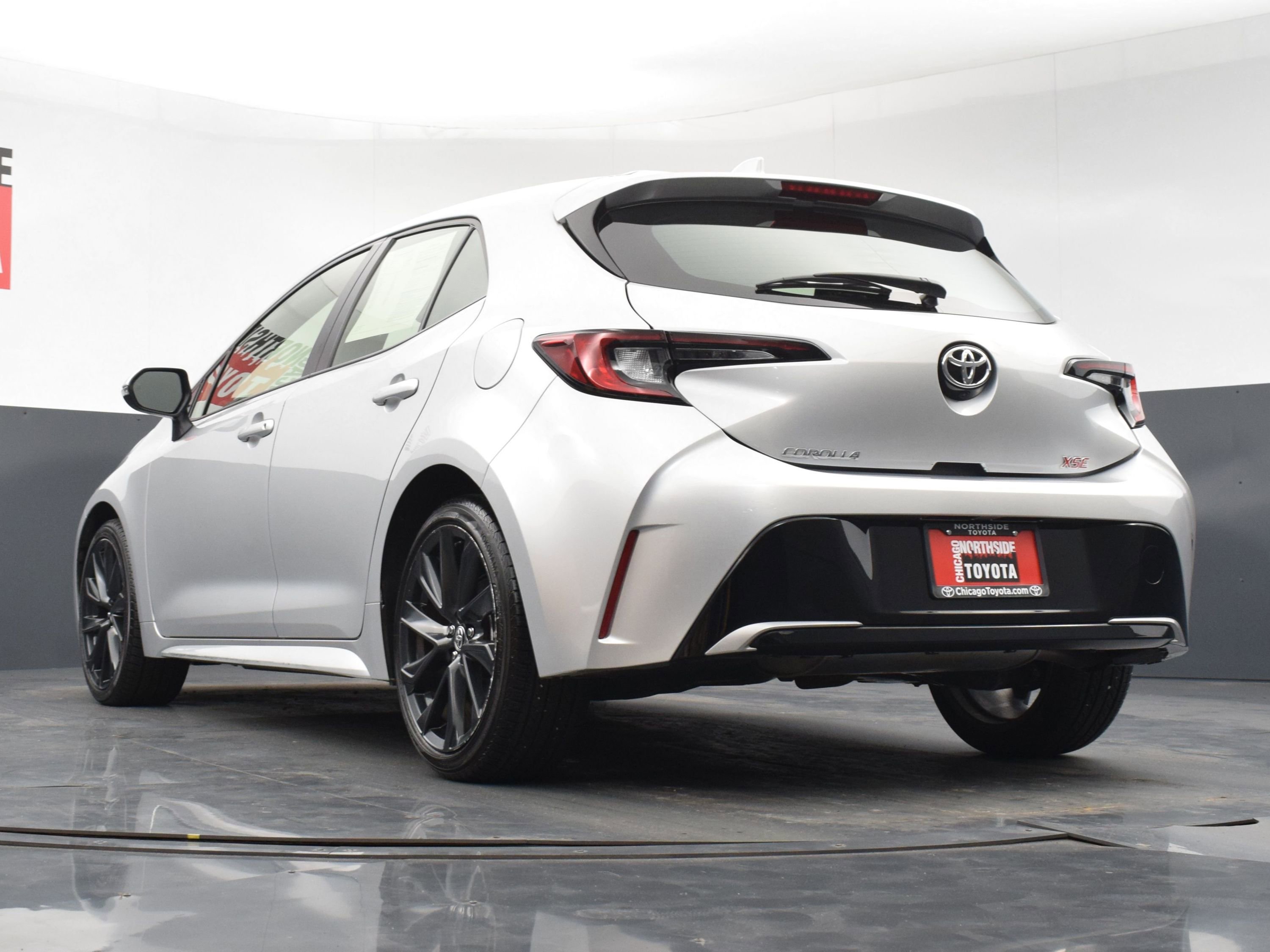 Used 2024 Toyota Corolla XSE FWD image 27