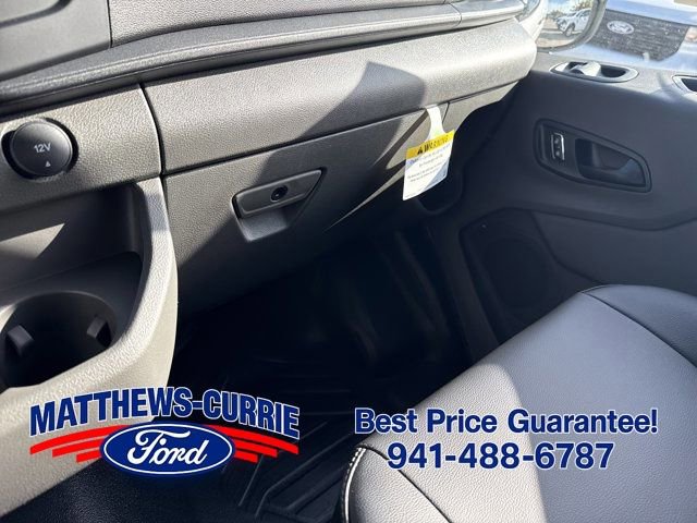 New 2026 Ford Transit 250 148 Medium Roof RWD image 17