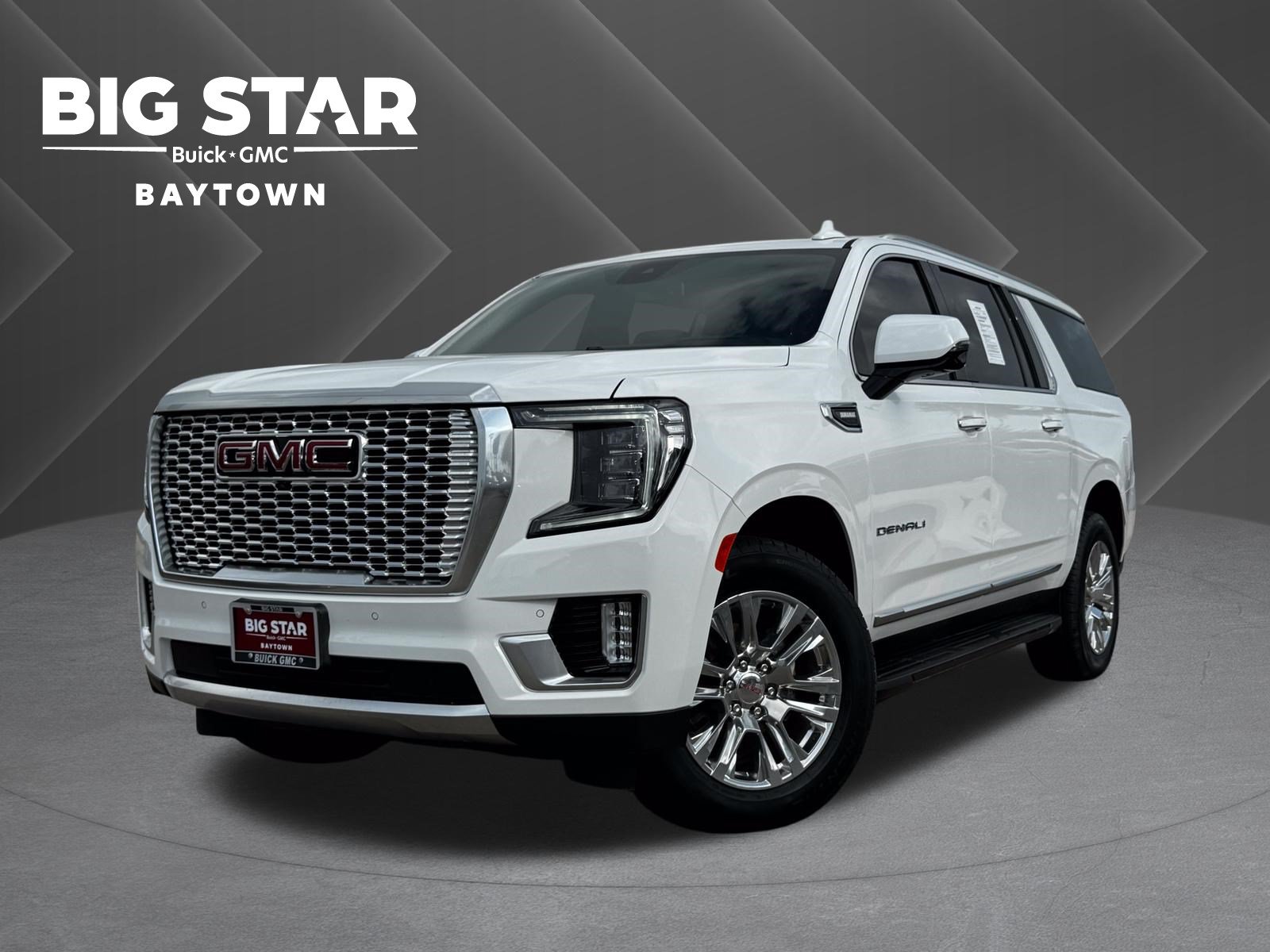 Used 2024 GMC Yukon XL Denali AWD/4WD image 1