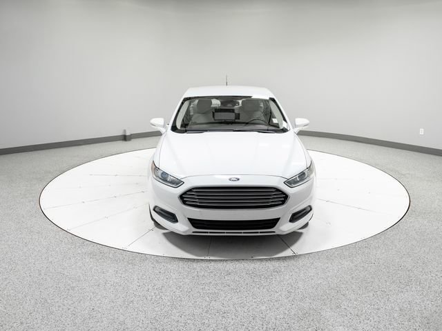 Used 2016 Ford Fusion SE FWD image 21