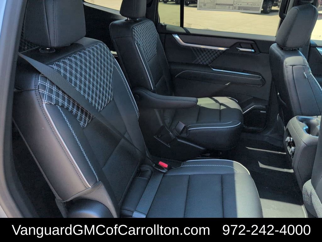 New 2026 GMC Acadia Denali w/ Super Cruise Package image 19