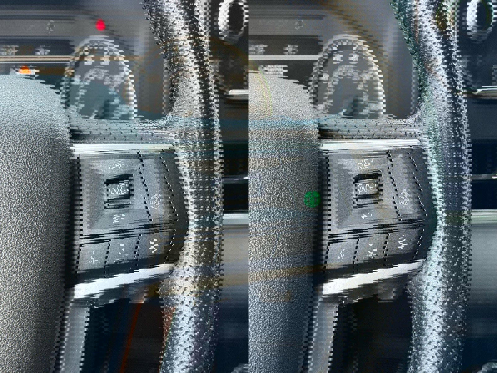 Used 2022 Mitsubishi Outlander SE image 24