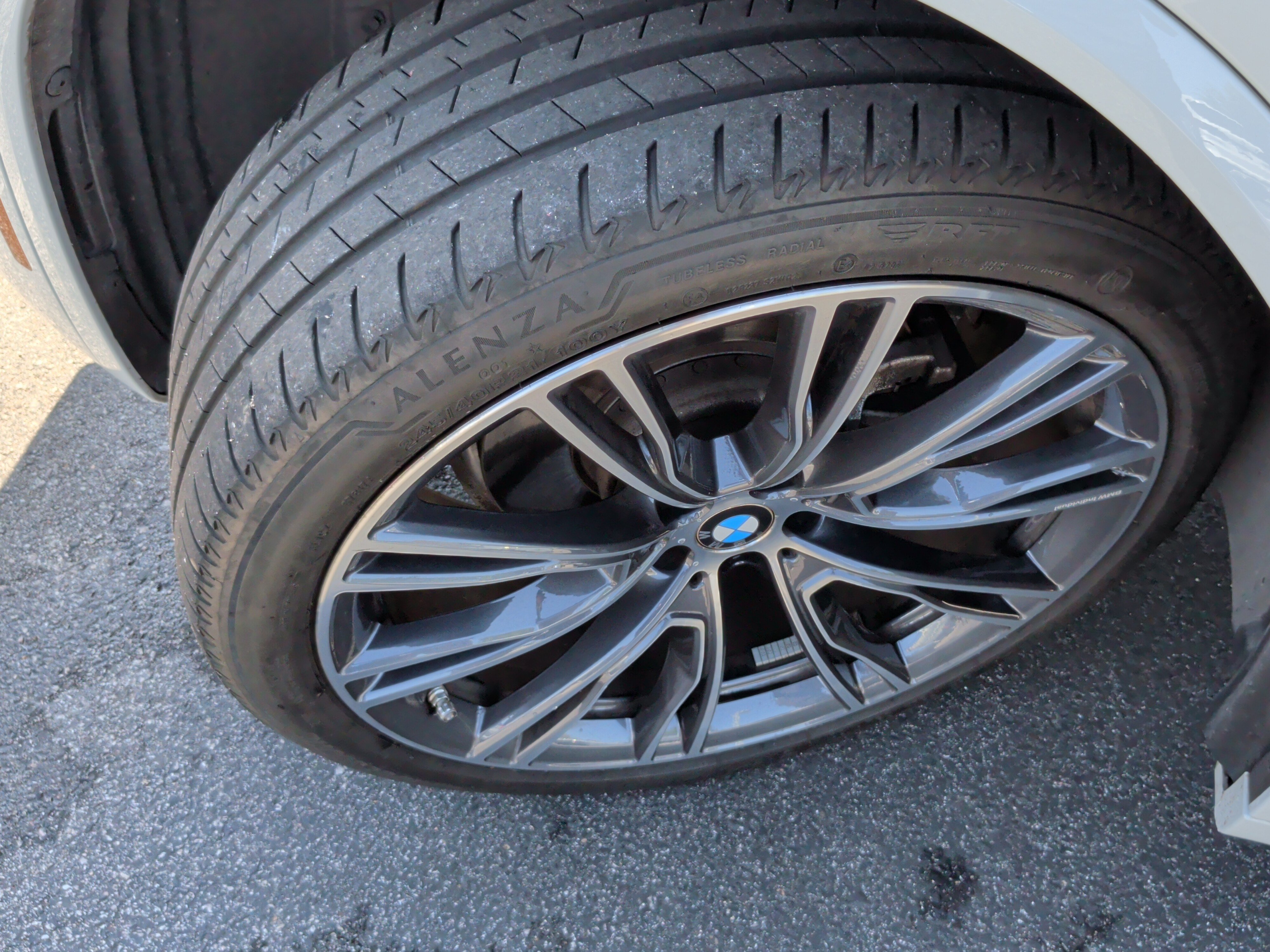 Used 2024 BMW X3 xDrive30i w/ Premium Package AWD/4WD image 13