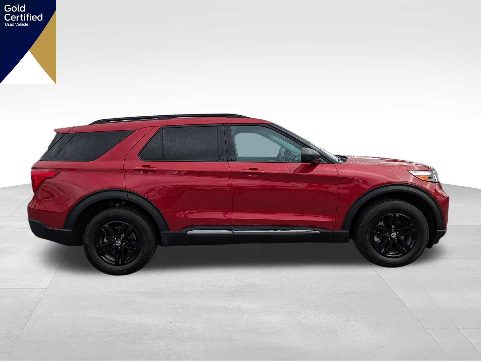 Certified 2023 Ford Explorer XLT image 4