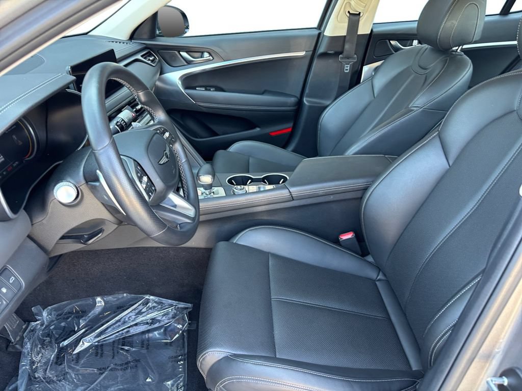 Used 2026 Genesis G70 2.5T RWD image 9