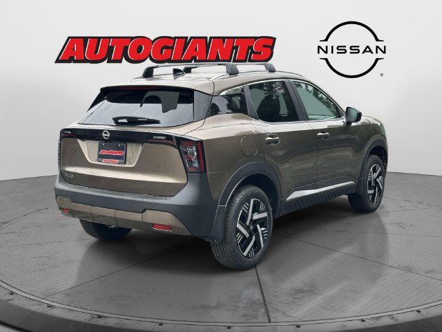New 2027 Nissan Kicks SV w/ Cold Weather Package FWD image 2