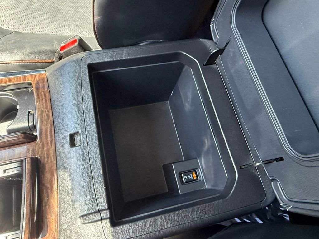 Used 2020 Nissan Armada SL w/ Premium Package image 41