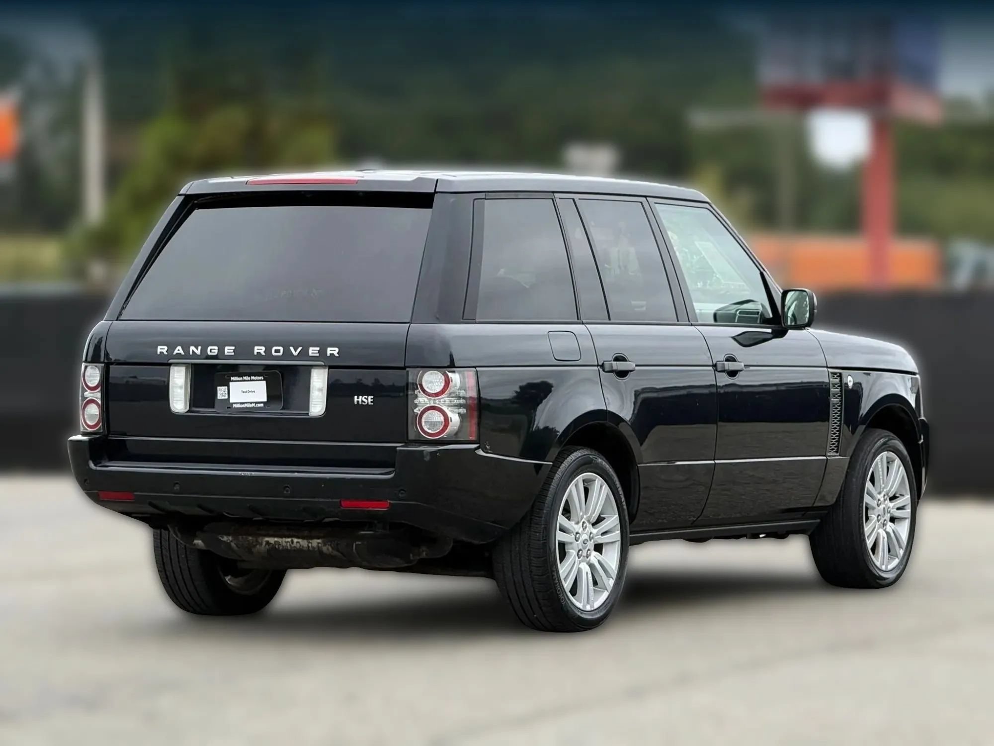 Used 2011 Land Rover Range Rover HSE LUX AWD/4WD image 9