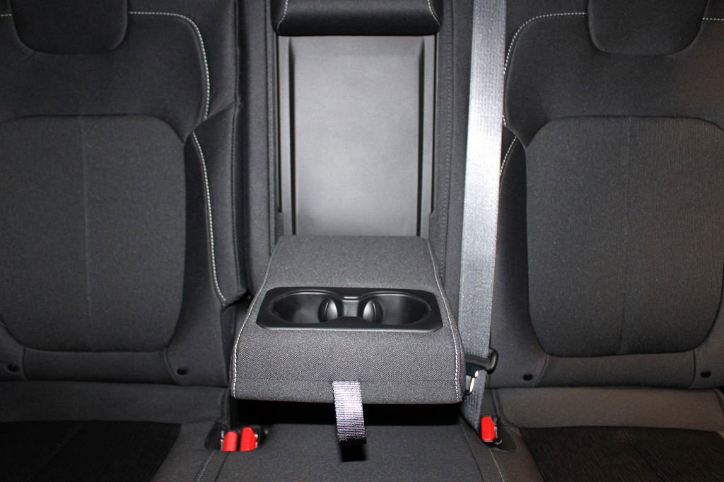 New 2025 Jeep Grand Cherokee Laredo X w/ Luxury Tech Group I image 28