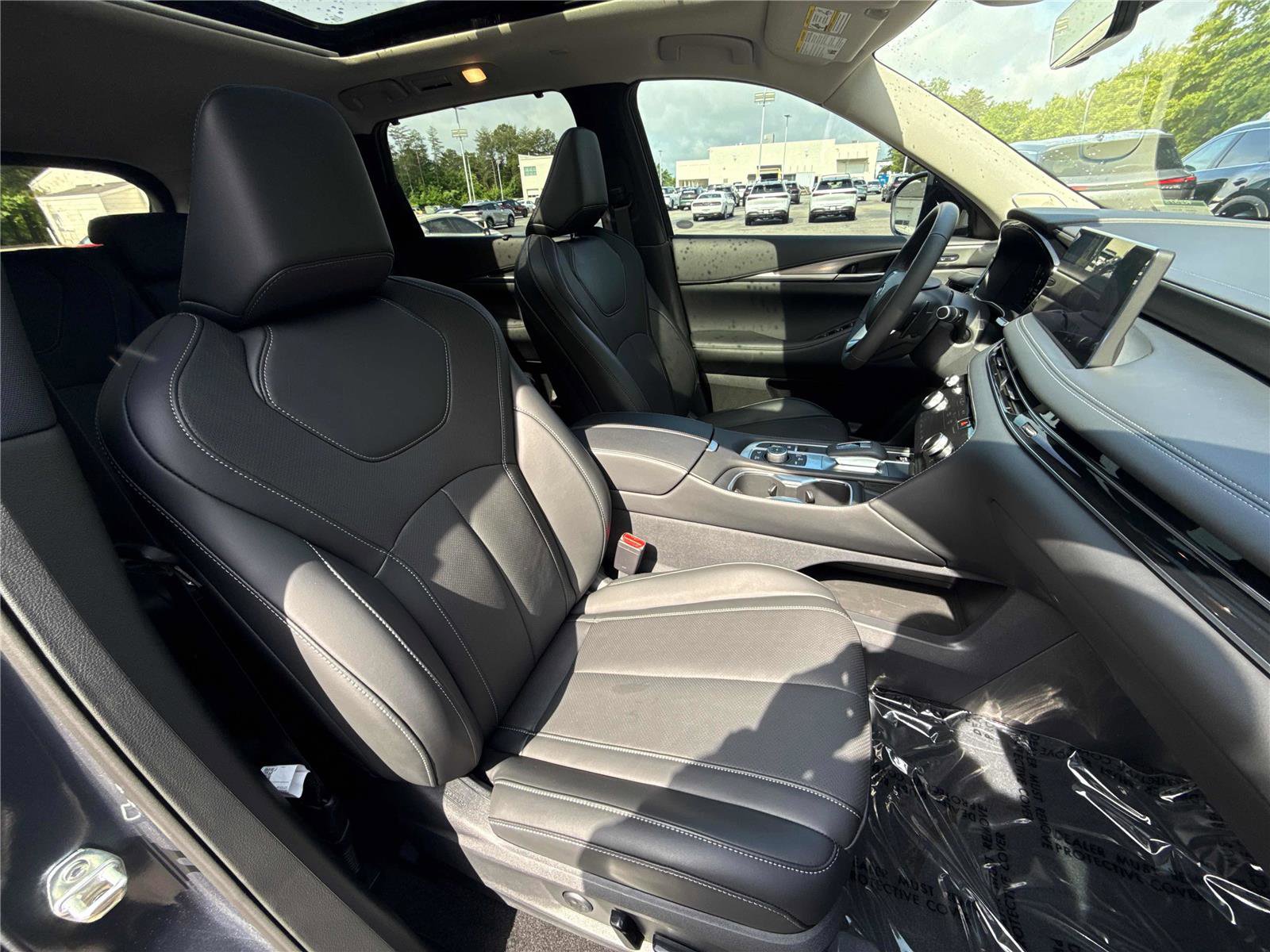 Used 2026 INFINITI QX60 Luxe w/ Cargo Package FWD image 26