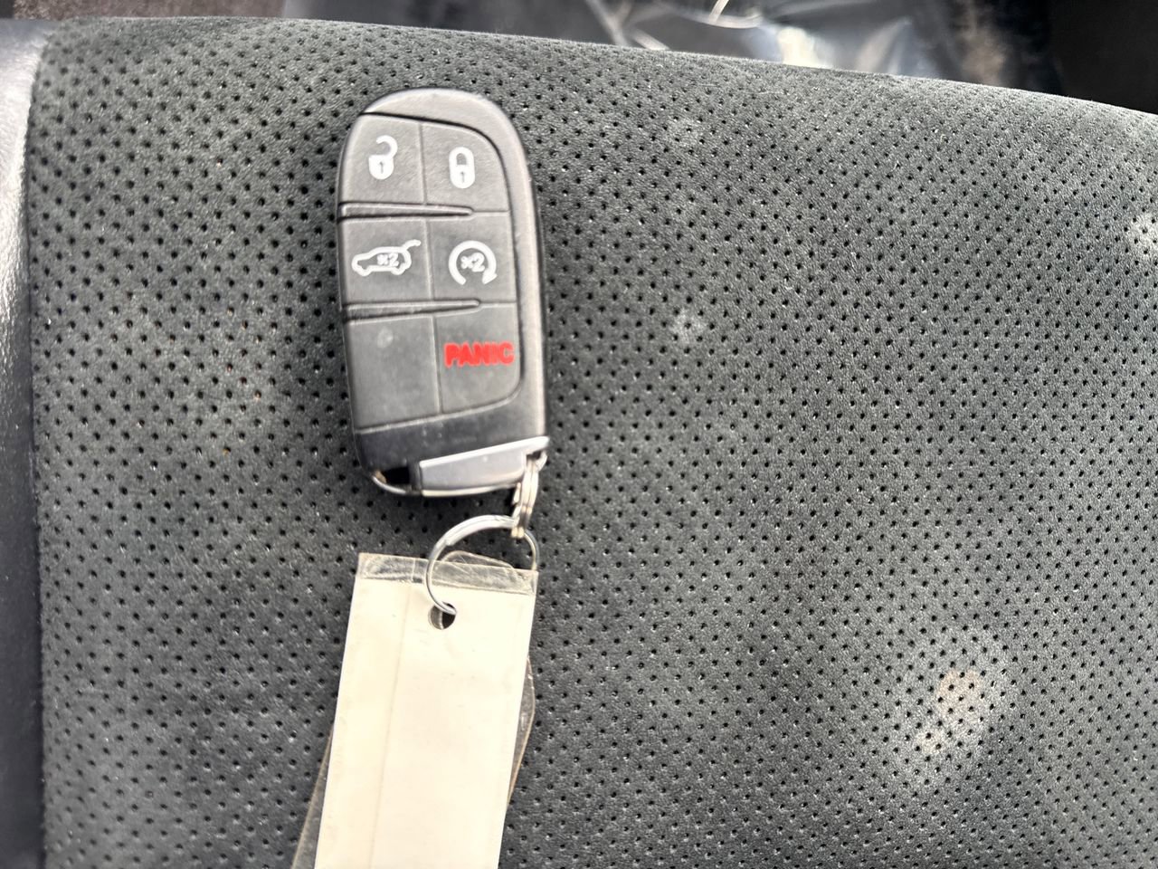 Used 2018 Jeep Grand Cherokee Altitude image 25