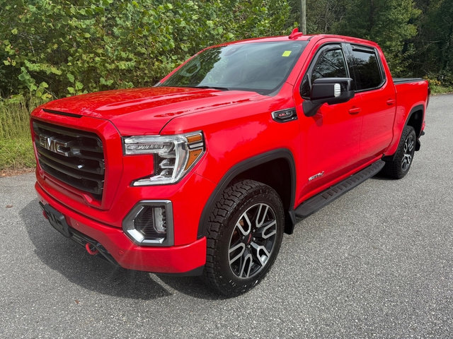 Used 2022 GMC Sierra 1500 AT4 w/ AT4 Premium Package image 2